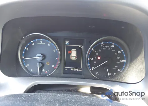 2017 Toyota Rav4 Le z USA, uszkodzony, nr VIN JTMBFREVXHJ162742